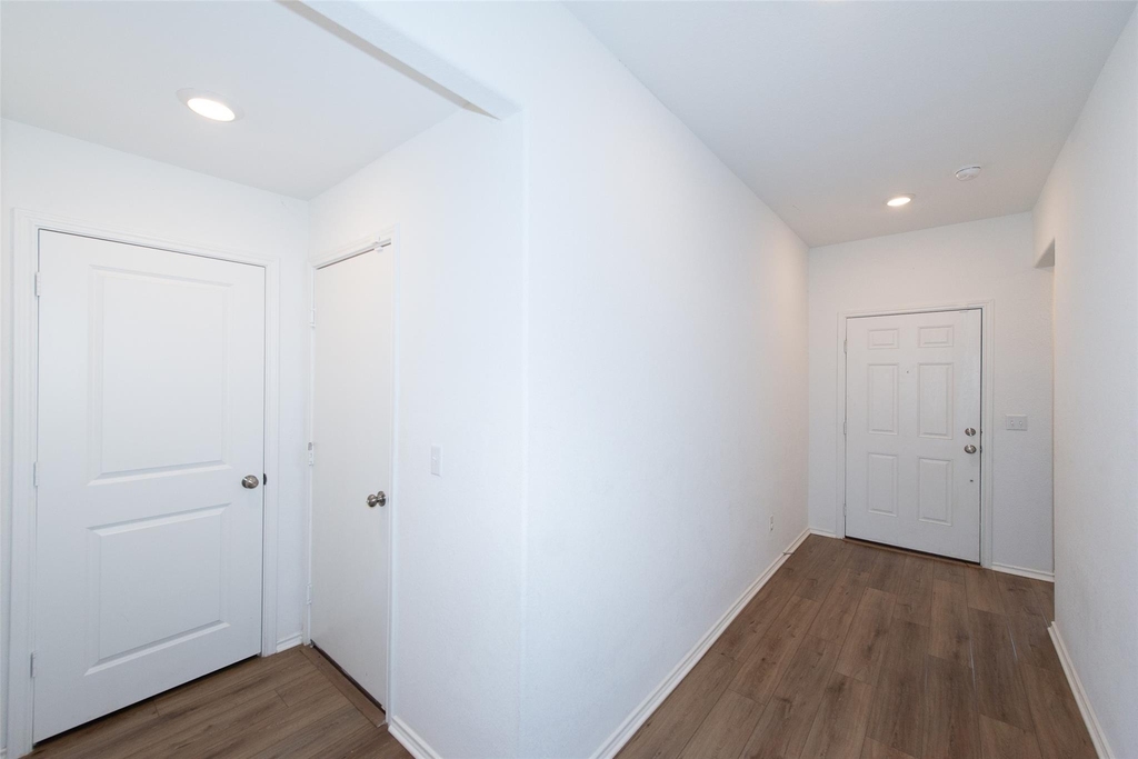 147 Otter Rd - Photo 2