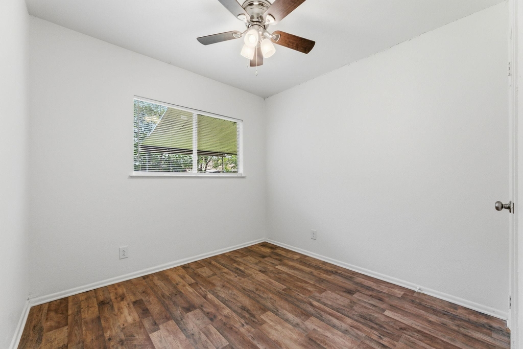 6601 Stonleigh Pl - Photo 16