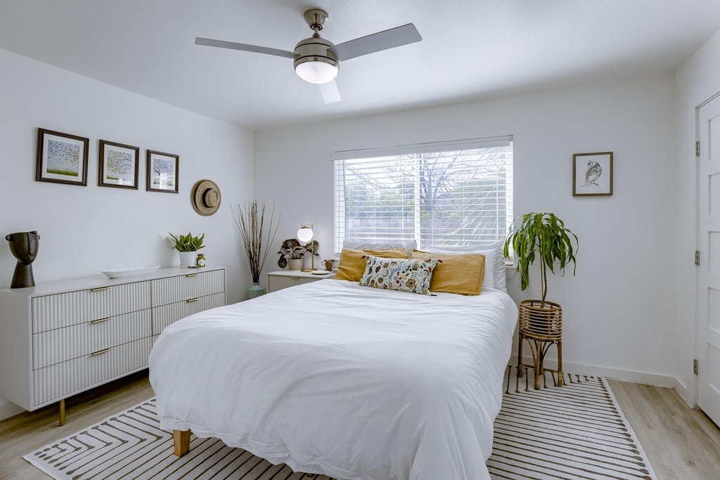8603 Putnam Dr - Photo 12