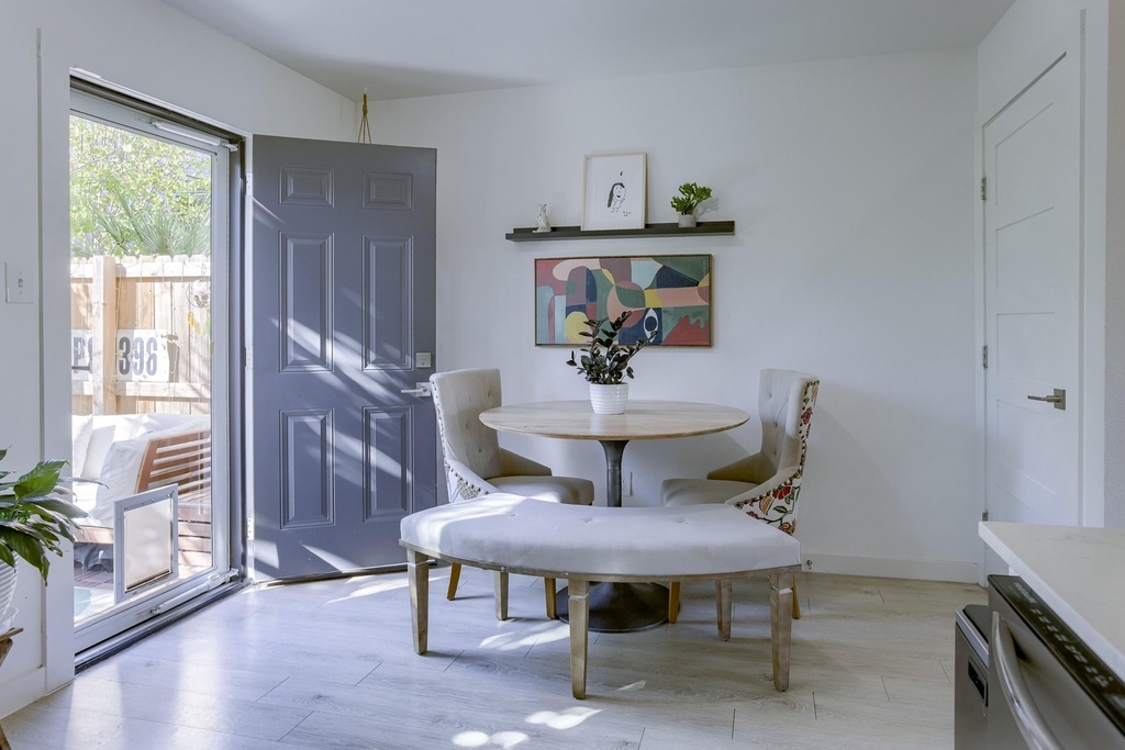 8603 Putnam Dr - Photo 11