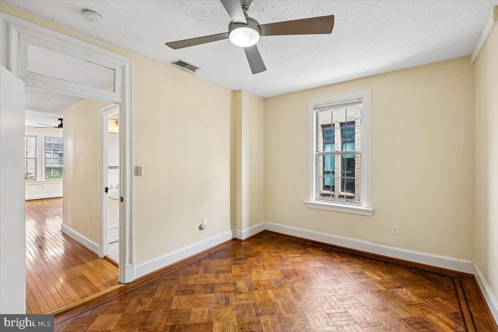 1401 Columbia Road Nw - Photo 21