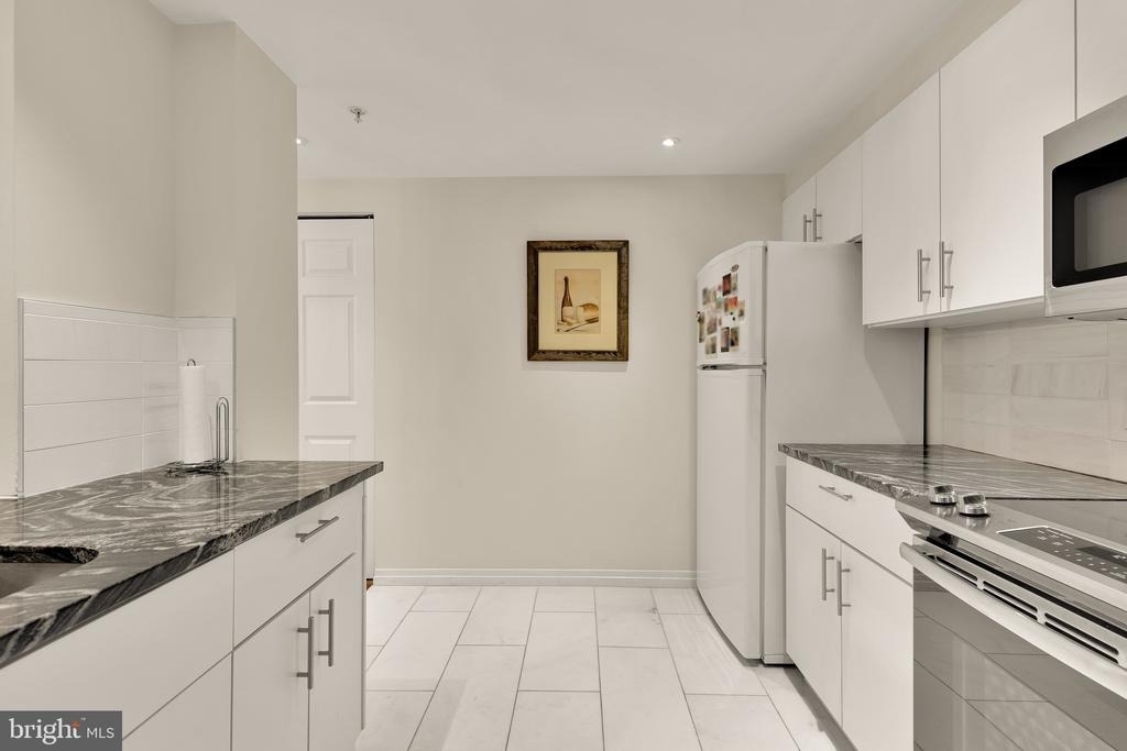 2301 N Street Nw - Photo 10