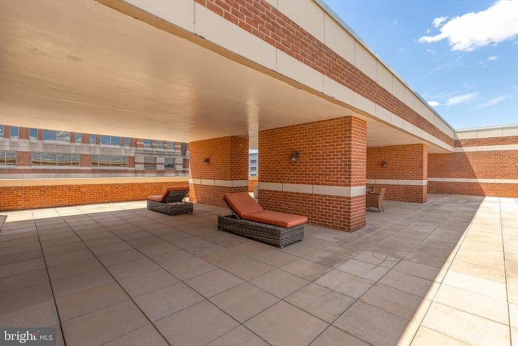 2301 N Street Nw - Photo 24