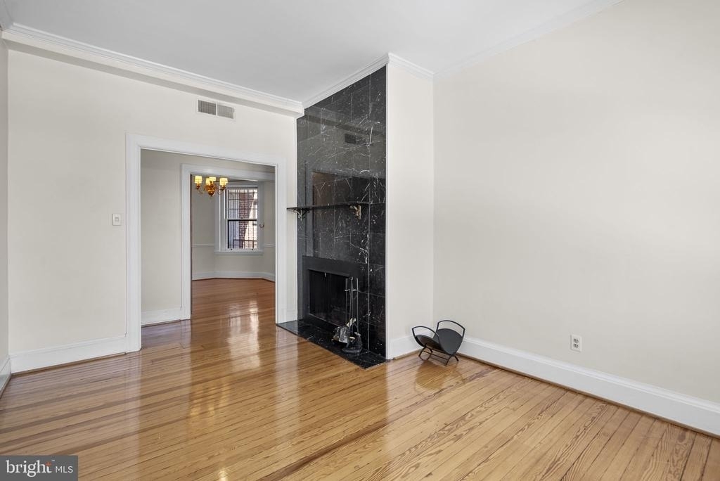 3014 Dent Place Nw - Photo 7