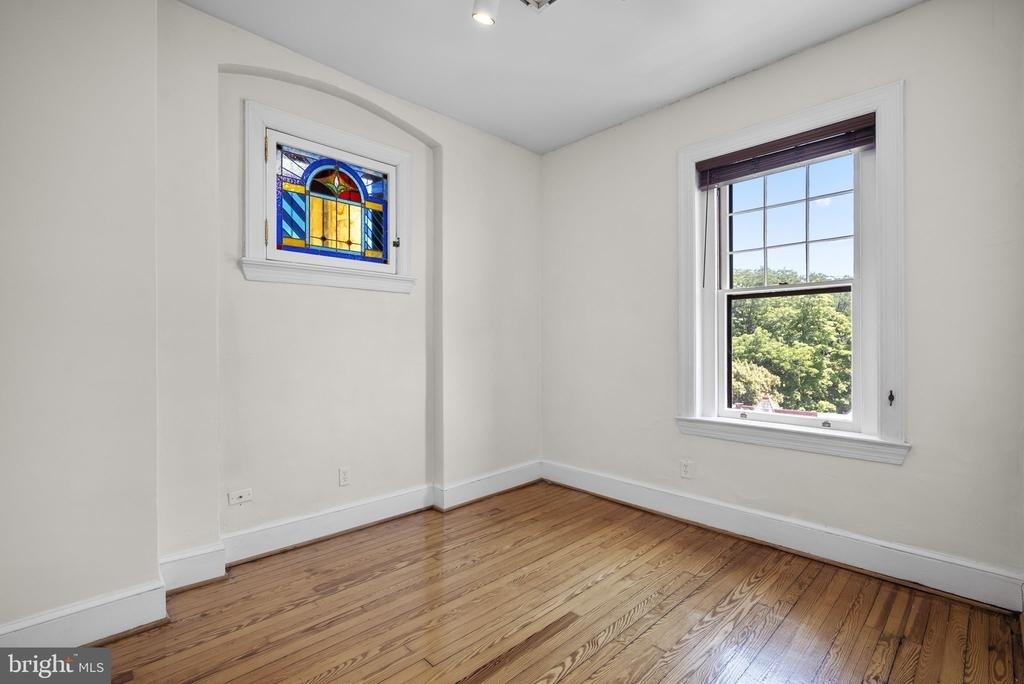 3014 Dent Place Nw - Photo 19