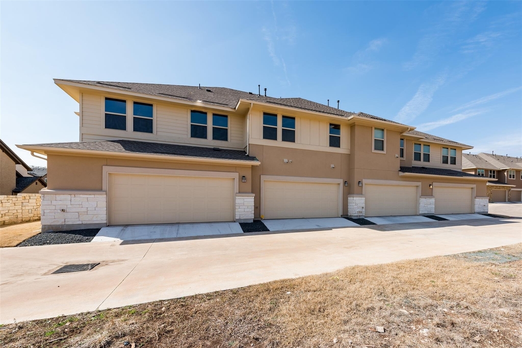 13800 Lyndhurst St - Photo 16