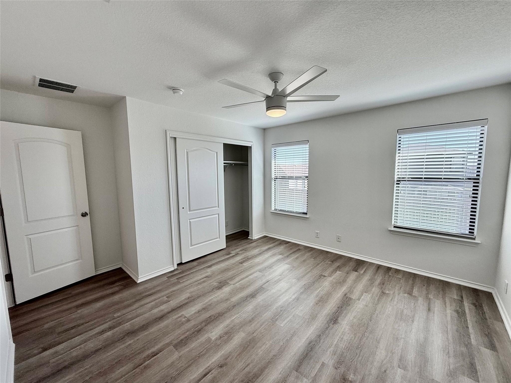 240 New Country Rd - Photo 7