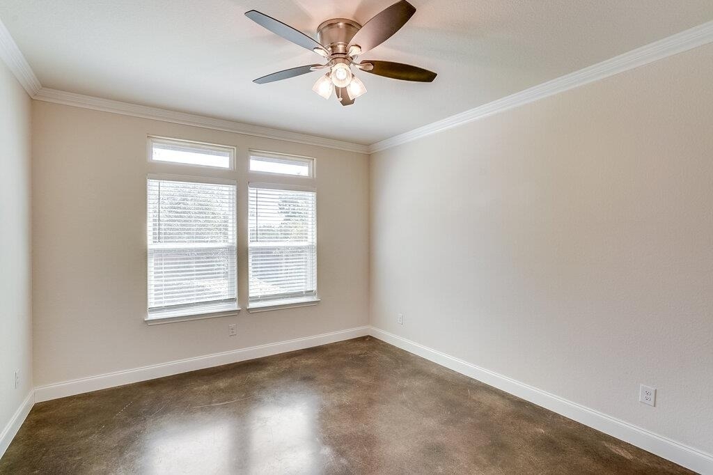 21501 Patton Ave - Photo 8