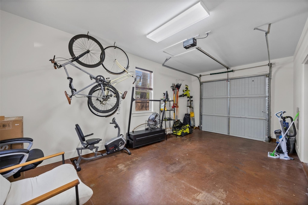 1301 San Bernard St - Photo 24