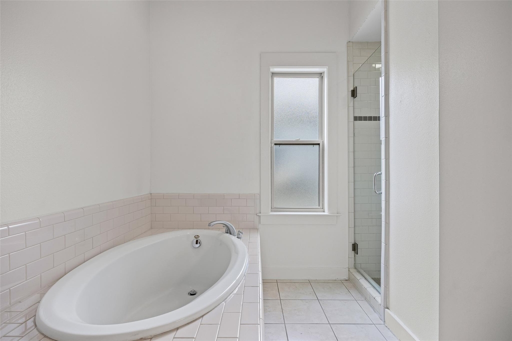 1301 San Bernard St - Photo 19
