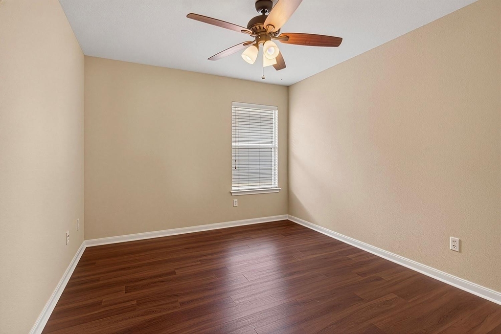 4489 Western Lake Dr - Photo 26