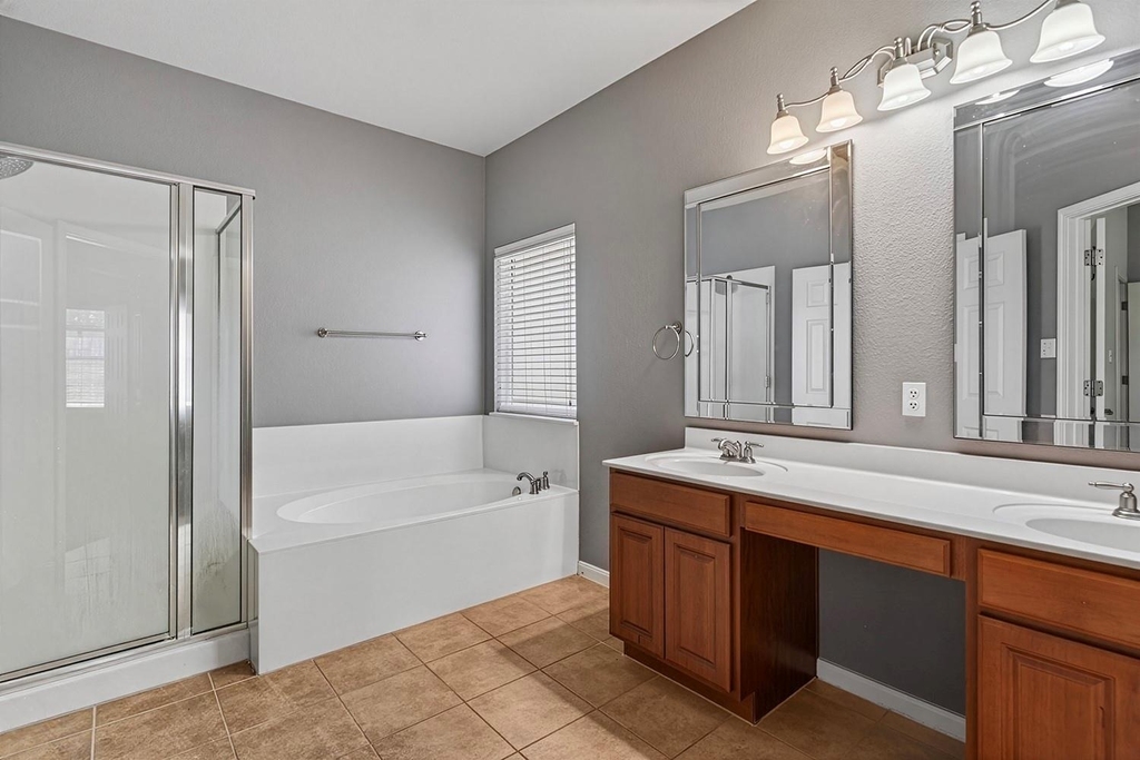 4489 Western Lake Dr - Photo 14