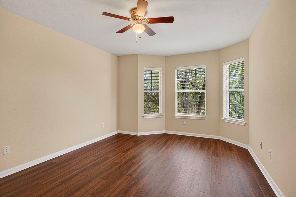 4489 Western Lake Dr - Photo 18