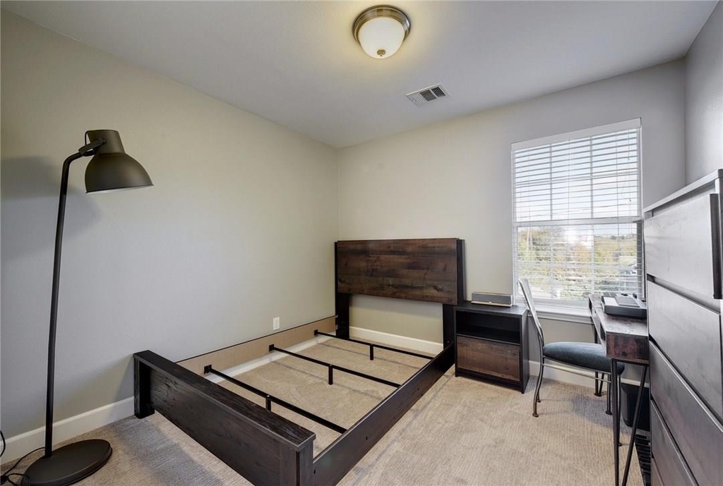1700 Perez St - Photo 17