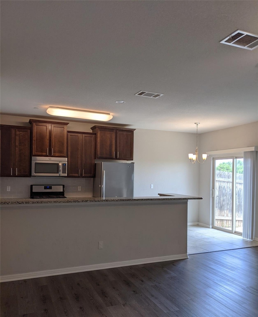 1701 S Bell Blvd - Photo 10