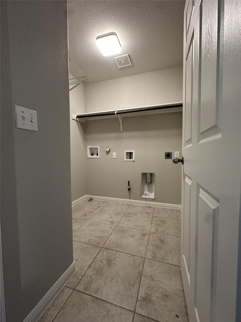 1701 S Bell Blvd - Photo 14
