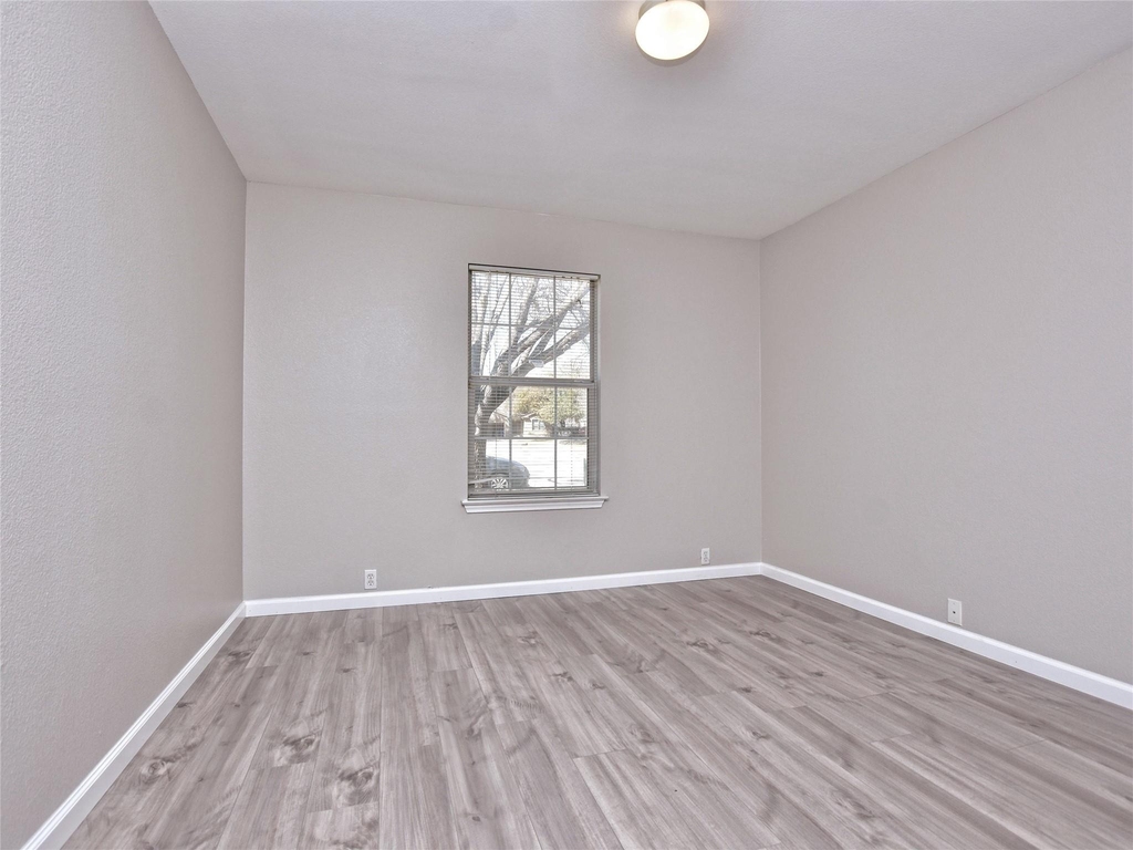 2300 Amy Lynn Ln - Photo 19