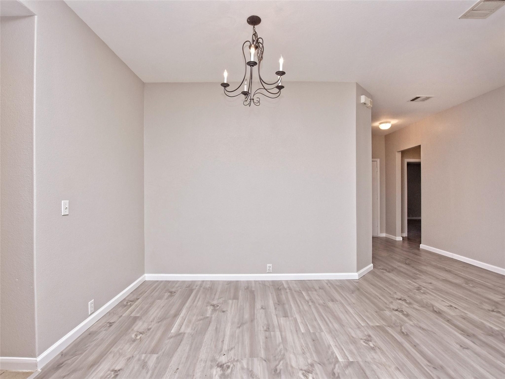 2300 Amy Lynn Ln - Photo 5