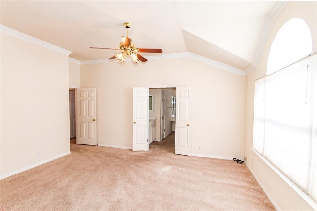 5921 Back Bay Ln - Photo 14