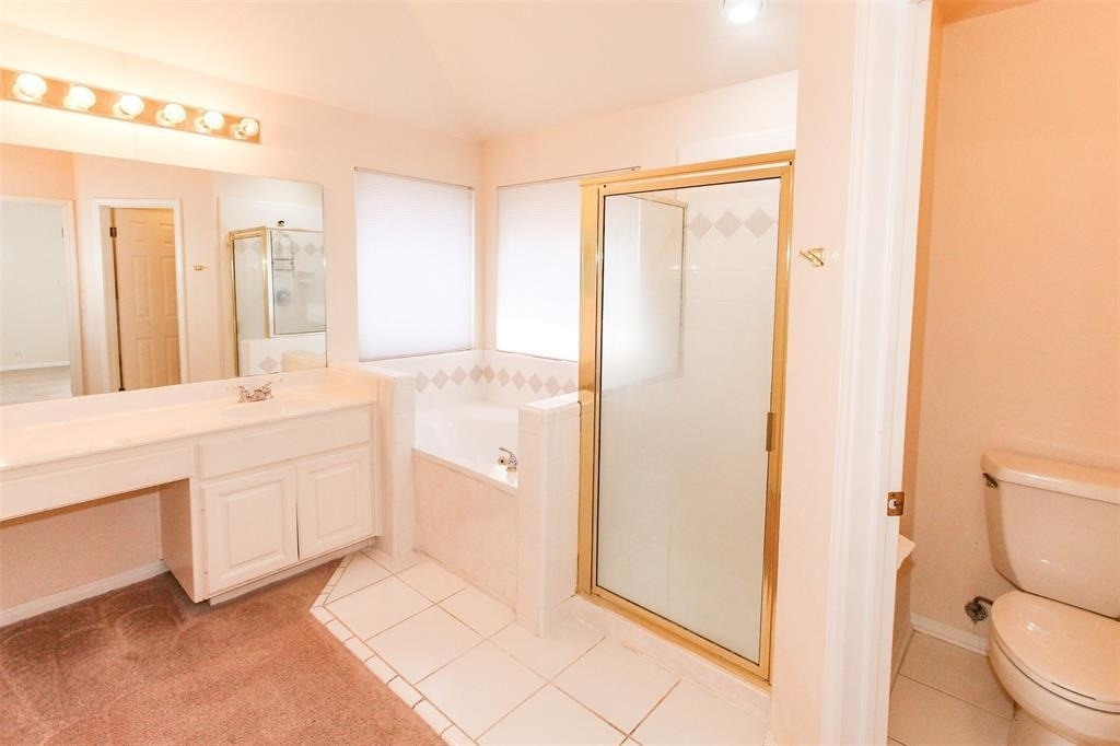 5921 Back Bay Ln - Photo 16
