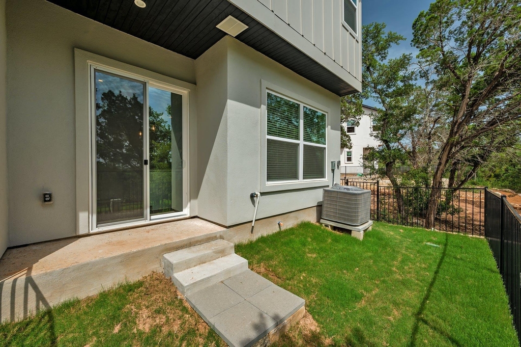 12001 Vista Parke Dr - Photo 22