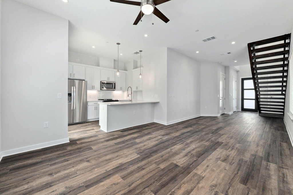 12001 Vista Parke Dr - Photo 5
