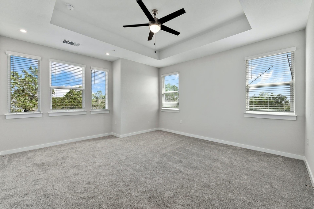 12001 Vista Parke Dr - Photo 13
