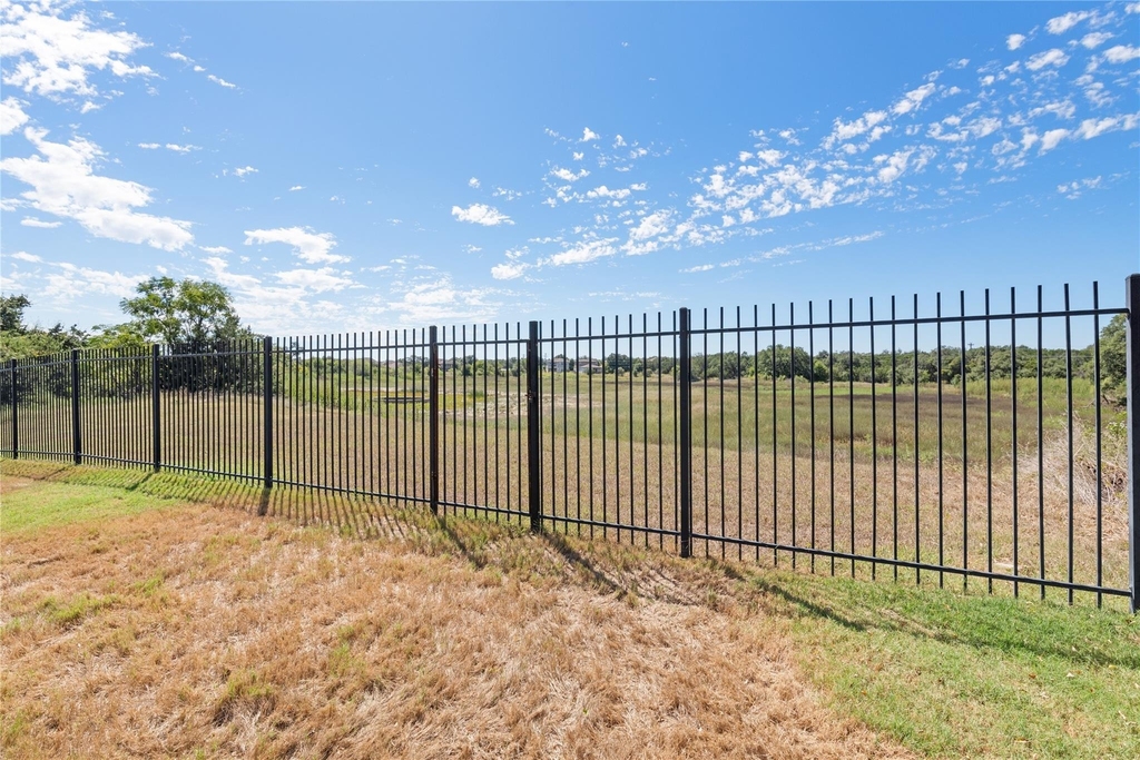 6608 Antigo Ln - Photo 1