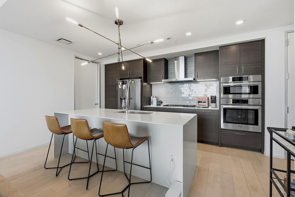 301 West Ave - Photo 5