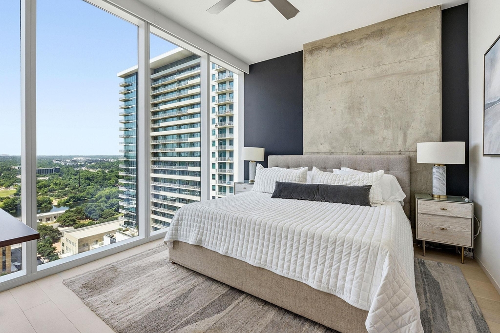 301 West Ave - Photo 7