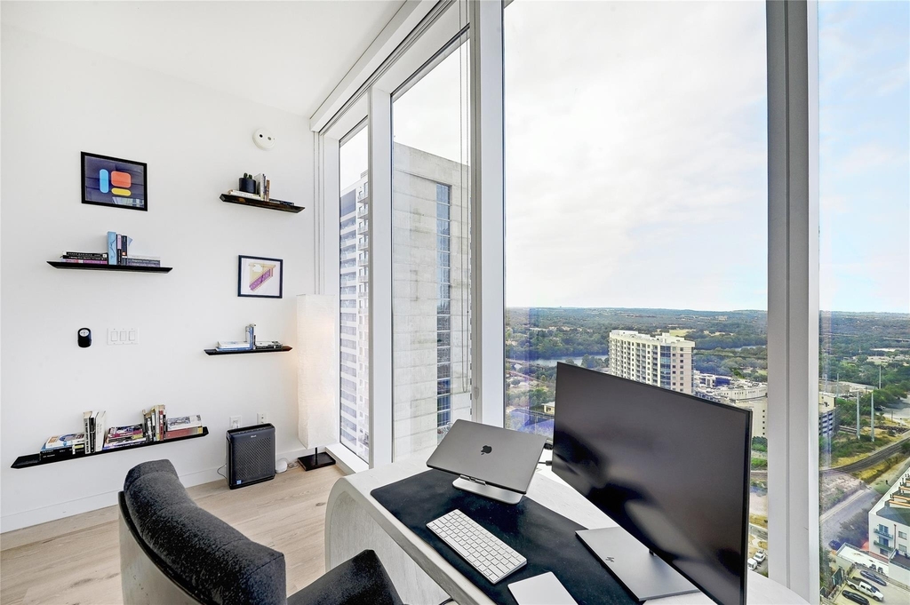 301 West Ave - Photo 13