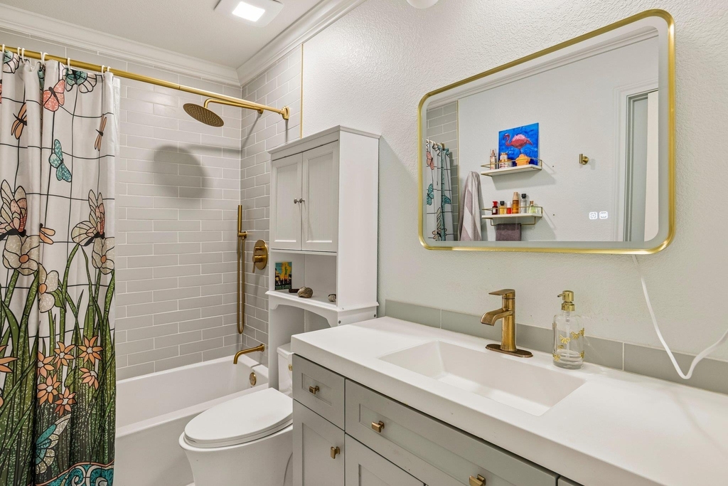 11937 Portobella Dr - Photo 17