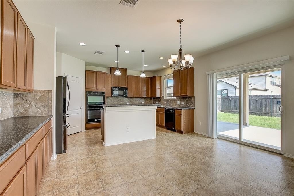 5912 Sardinia Dr - Photo 5
