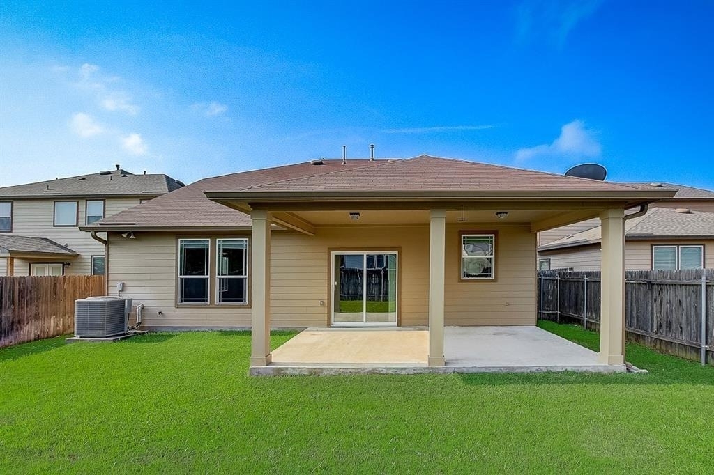 5912 Sardinia Dr - Photo 38