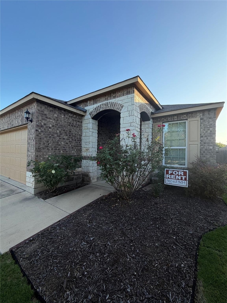 352 Martha Dr - Photo 2