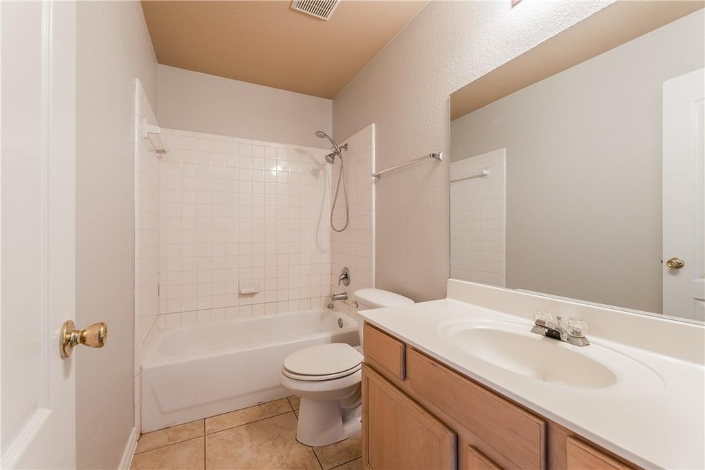 1506 Mayapple St - Photo 23