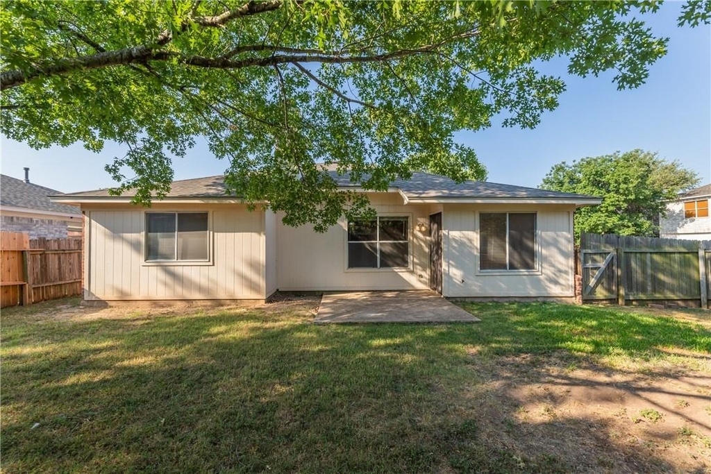 1506 Mayapple St - Photo 26