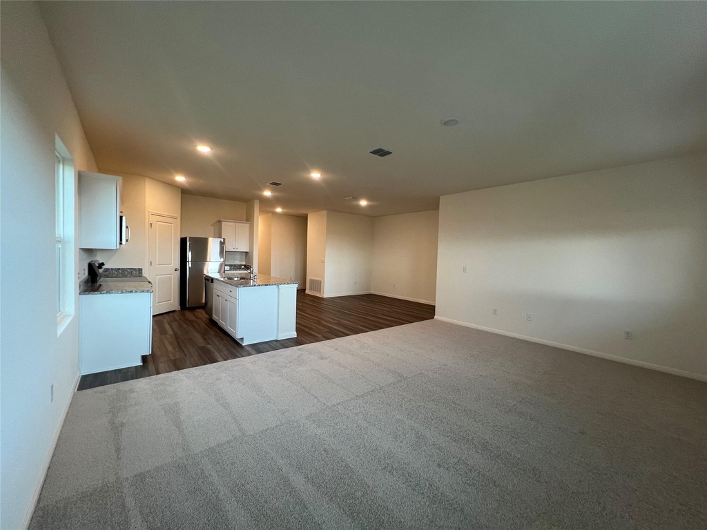 124 Rother Pl - Photo 6