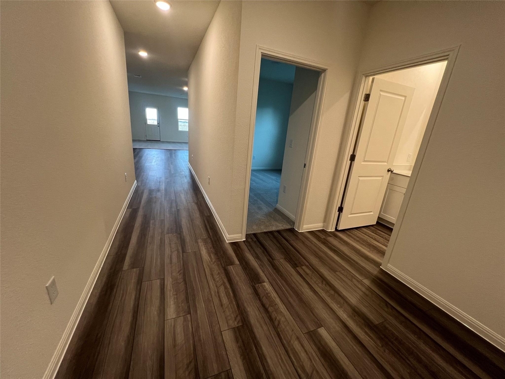 124 Rother Pl - Photo 2
