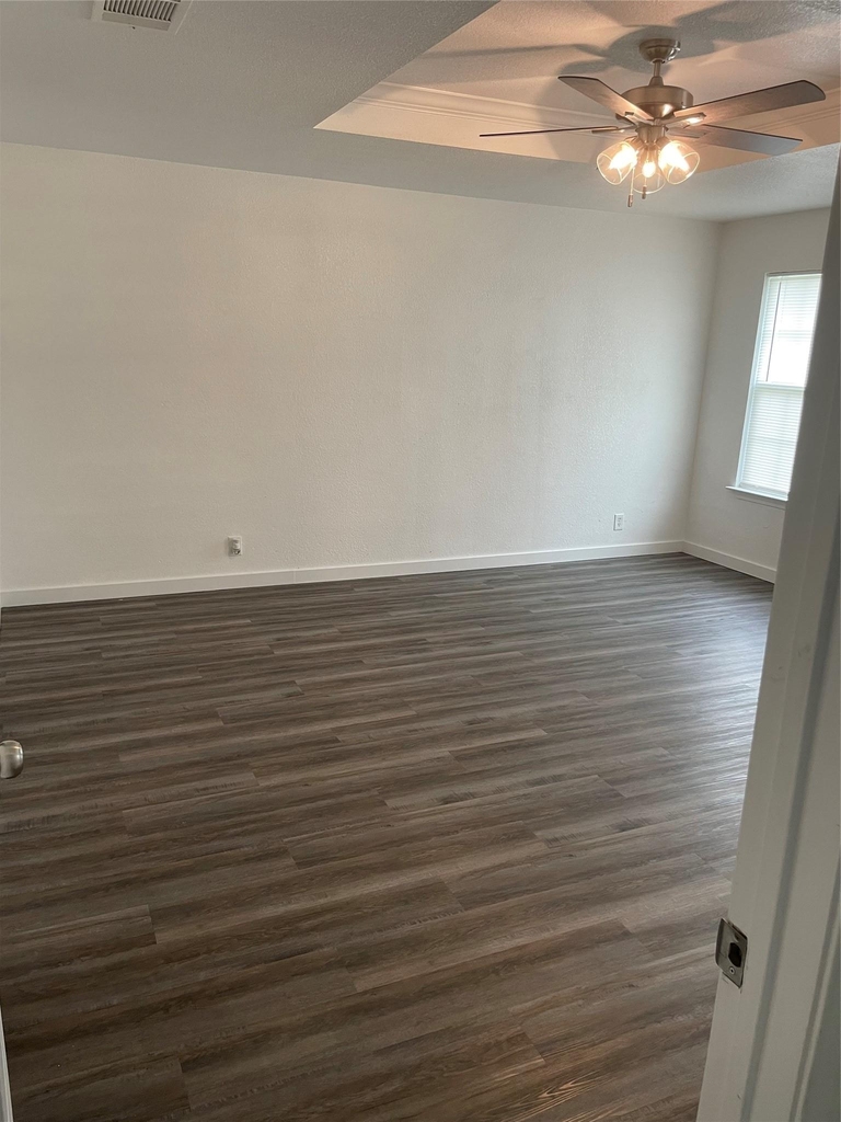 304 Will Ln - Photo 9