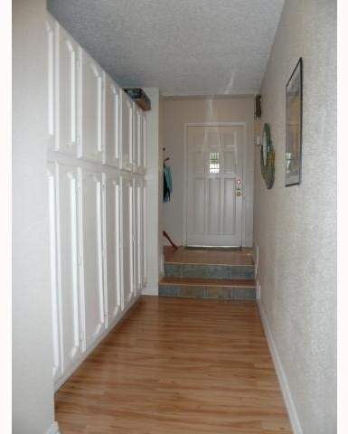 9100 Wildridge Dr - Photo 2