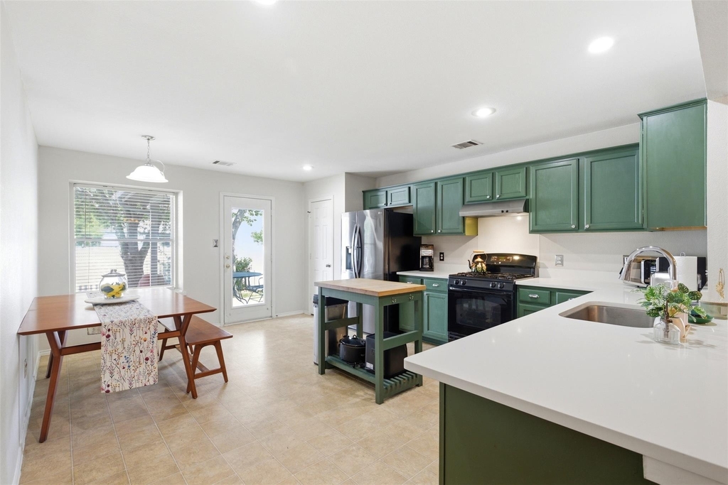 185 Sampson - Photo 4