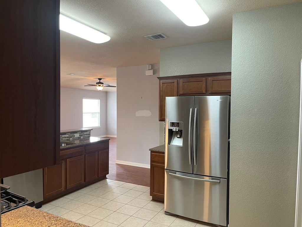2516 Pearson Way - Photo 8