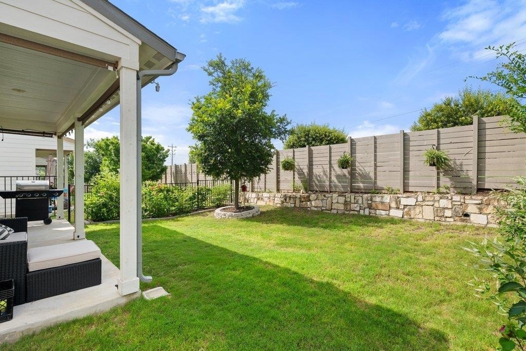 7403 Travertine Spring Dr - Photo 5