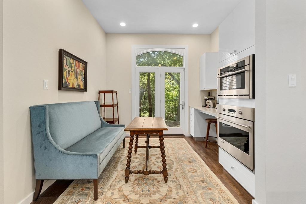 3718 Bridle Path - Photo 12