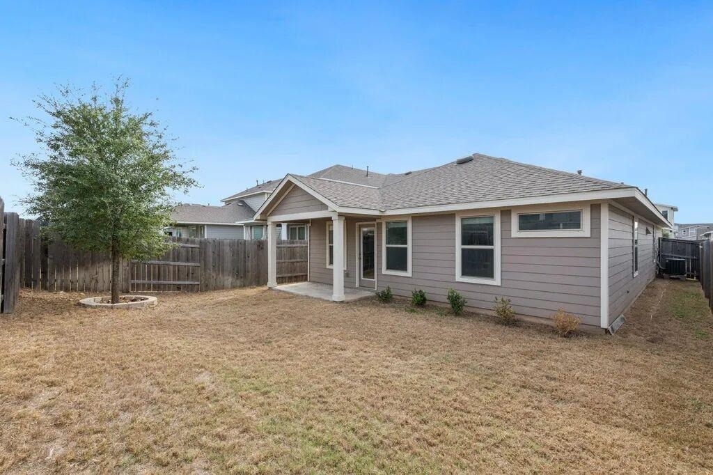 8214 Cottage Rose Dr - Photo 24