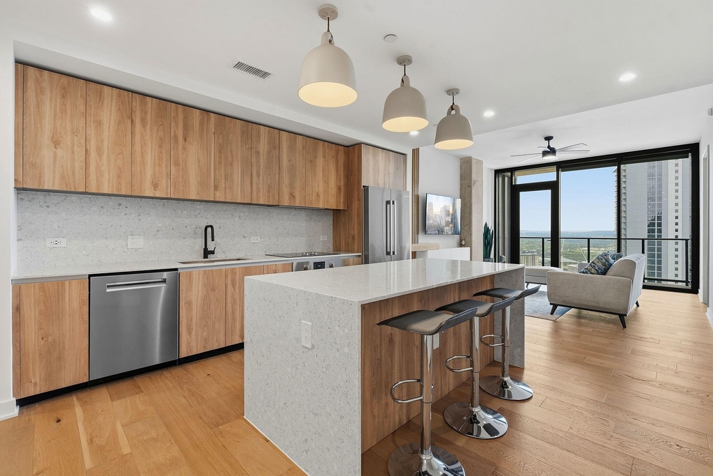 84 N East Ave - Photo 8