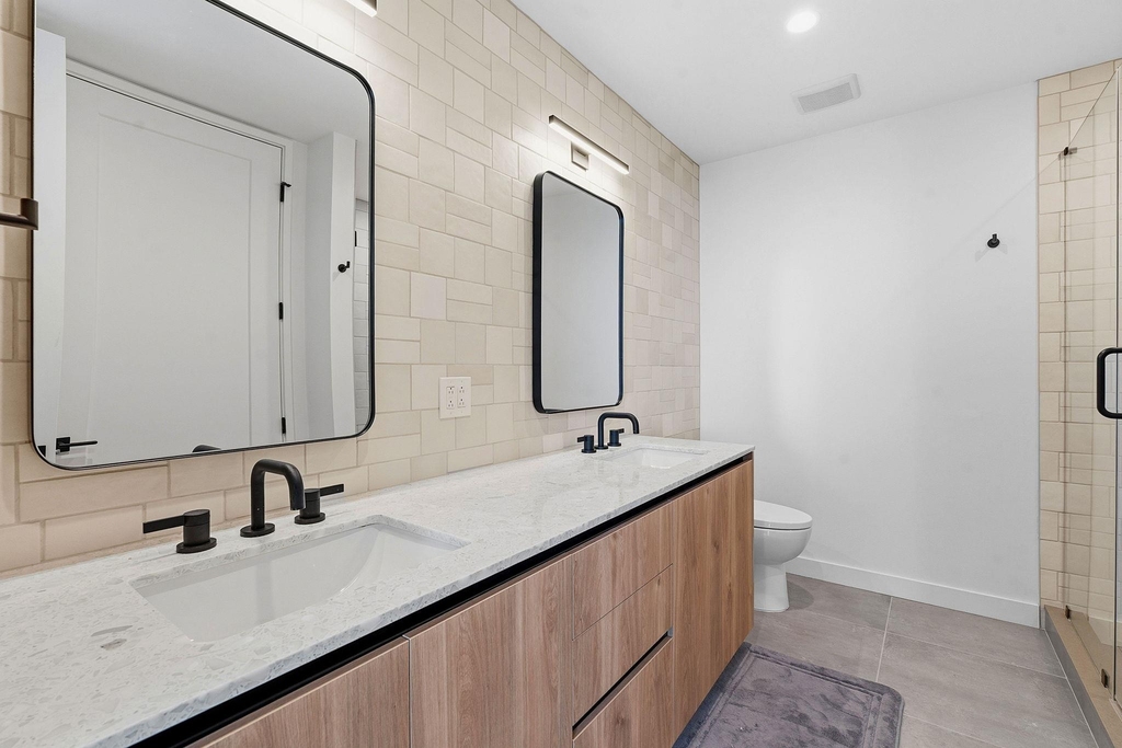 84 N East Ave - Photo 14