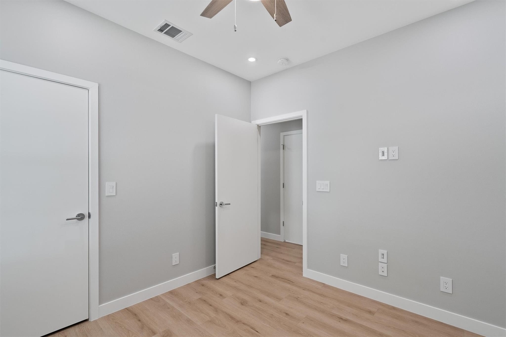 10004 1/2 Gail Rd - Photo 15