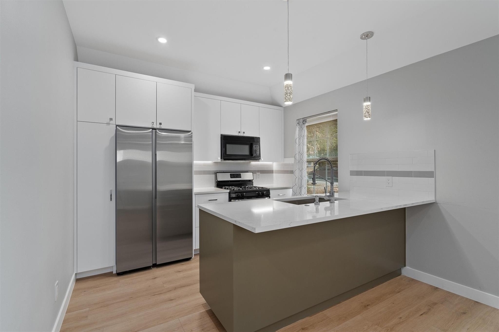 10004 1/2 Gail Rd - Photo 6